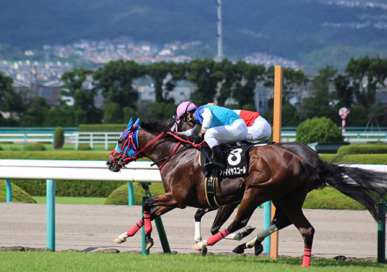 生産馬 アドマイヤスコール優勝
