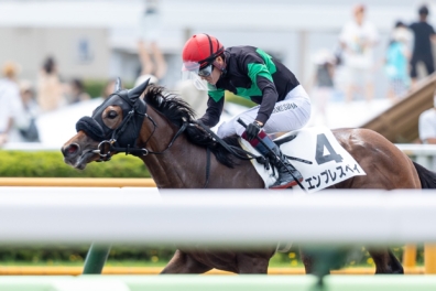 生産馬 エンプレスペイ号 優勝