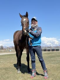 佐藤悠太調教師がレイクの仲間入り!? 馬&スタッフと触れ合って充実の3日間に