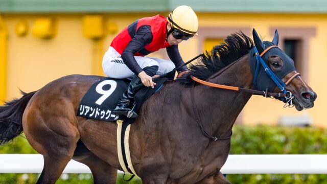 530kgの巨体を揺らして リアンドゥクールが1番人気で横綱相撲